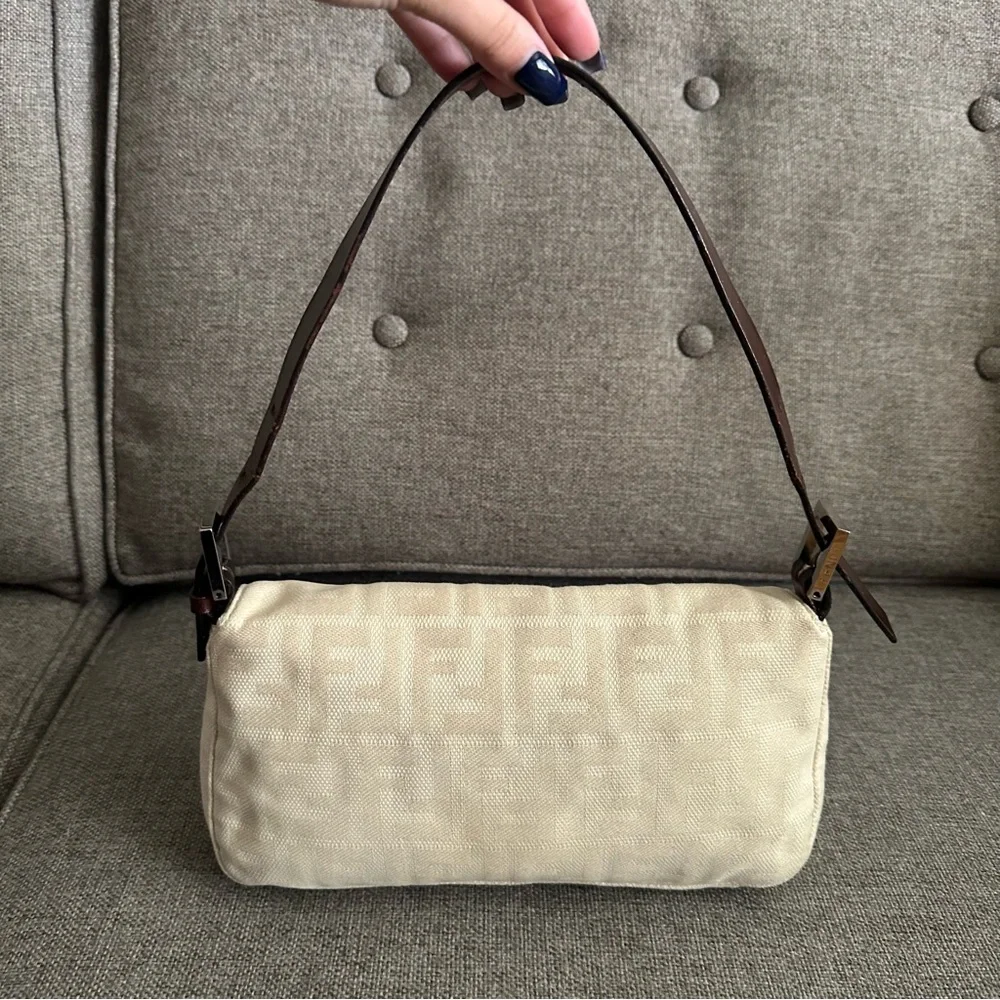 Vintage Fendi FF Zucca Baguette